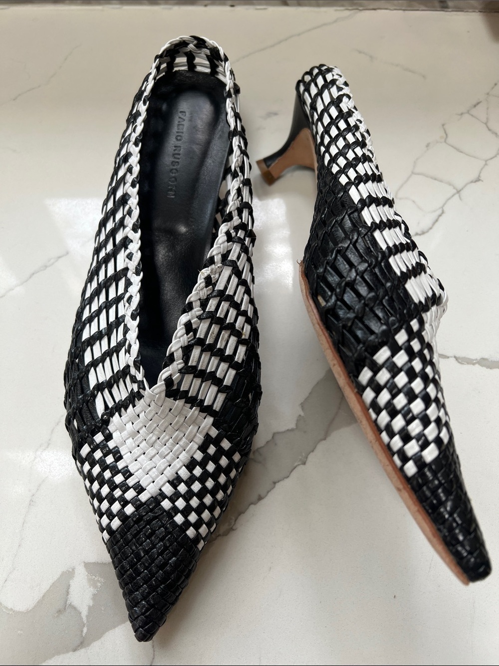 Fabio Rusconi Sz 39.5 Black and White Woven Leather Mules 1.5” Kitten Heel